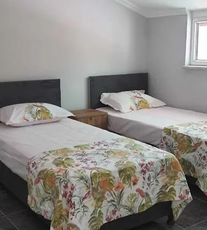 A Spacious Apartment At The Heart Of Fethiye Center *