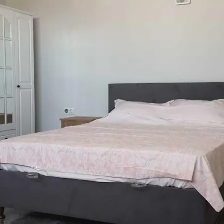 A Spacious Apartment At The Heart Of Fethiye Center